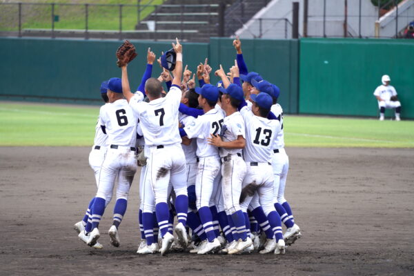 全国高校野球大分大会　「考える野球」を実践した明豊が５連覇　【大分県】