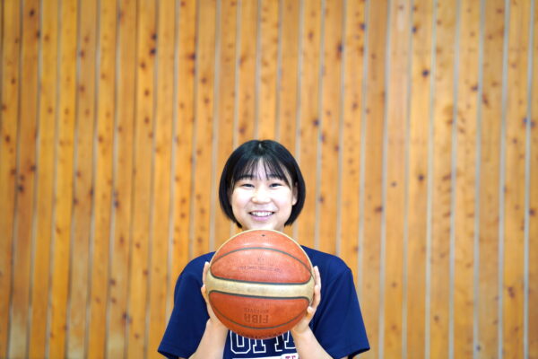 大分高校バスケットボール部　小村梓（２年）　file.859