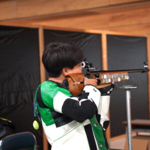 全日本スポーツ射撃選手権 ビームライフル男子 由布が団体3位、全国でつかんだ経験と自信 【大分県】