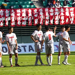 全国高校サッカー選手権県予選　信頼でつかんだ連覇　大分鶴崎が全国へ挑む　【大分県】
