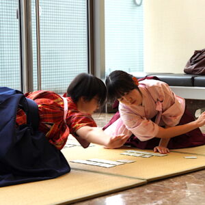 競技かるた　大分上野丘　札が舞う熱気　一音に懸ける青春　【大分県】