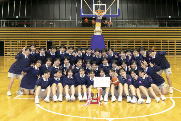 ウインターカップ県予選　苦境を力に　気持ちでつかんだ明豊が３連覇　【大分県】