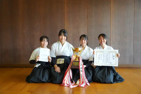 全国高校選抜大会県予選　弓道女子団体　杵築が優勝　競い磨き合い射抜いた頂点　【大分県】