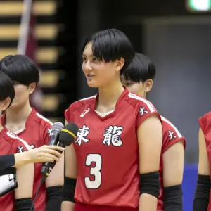 冬の主役たち　バレーボール女子　努力で才能を研ぎ澄ます　忠願寺莉桜の現在地　【大分県】