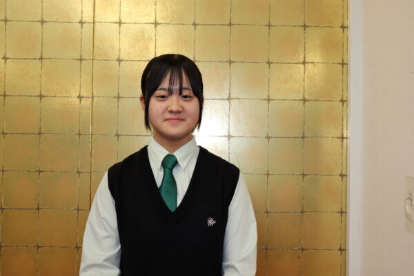 楊志館高校料理部　立川 栞（２年）　file.905