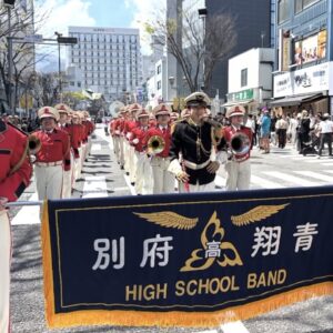 別府翔青吹奏楽部　３０年ぶり衣装新調、新章開幕　【大分県】