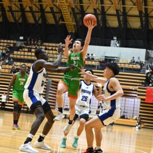 県高校総体前特集　バスケットボール男子（２）別府溝部学園　県外遠征で強化　３年ぶりの優勝を狙う　【大分県】