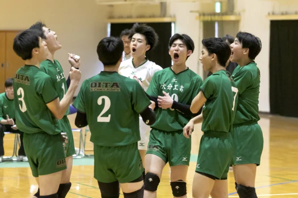 県高校総体前特集　バレーボール男子（２）　大分工業　迷いの先に変革の兆し　【大分県】