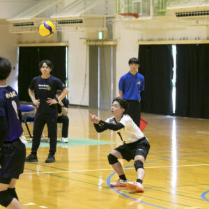 県高校総体前特集　バレーボール男子（４）　竹田　拾ってつなぎ４強の先へ　【大分県】
