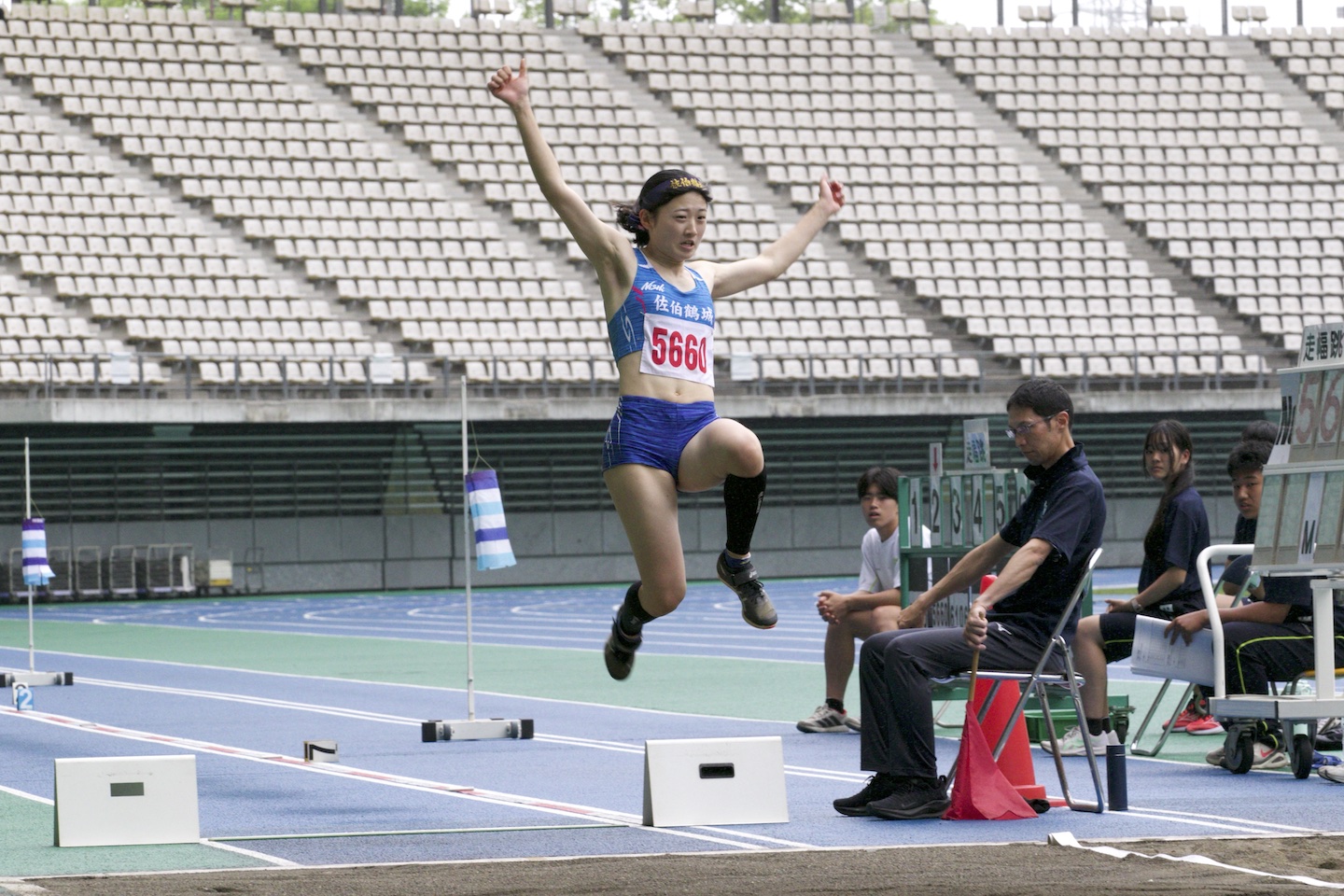 県高校総体　陸上女子　小野萌杏（佐伯鶴城３年）　強気で「制覇」　【大分県】