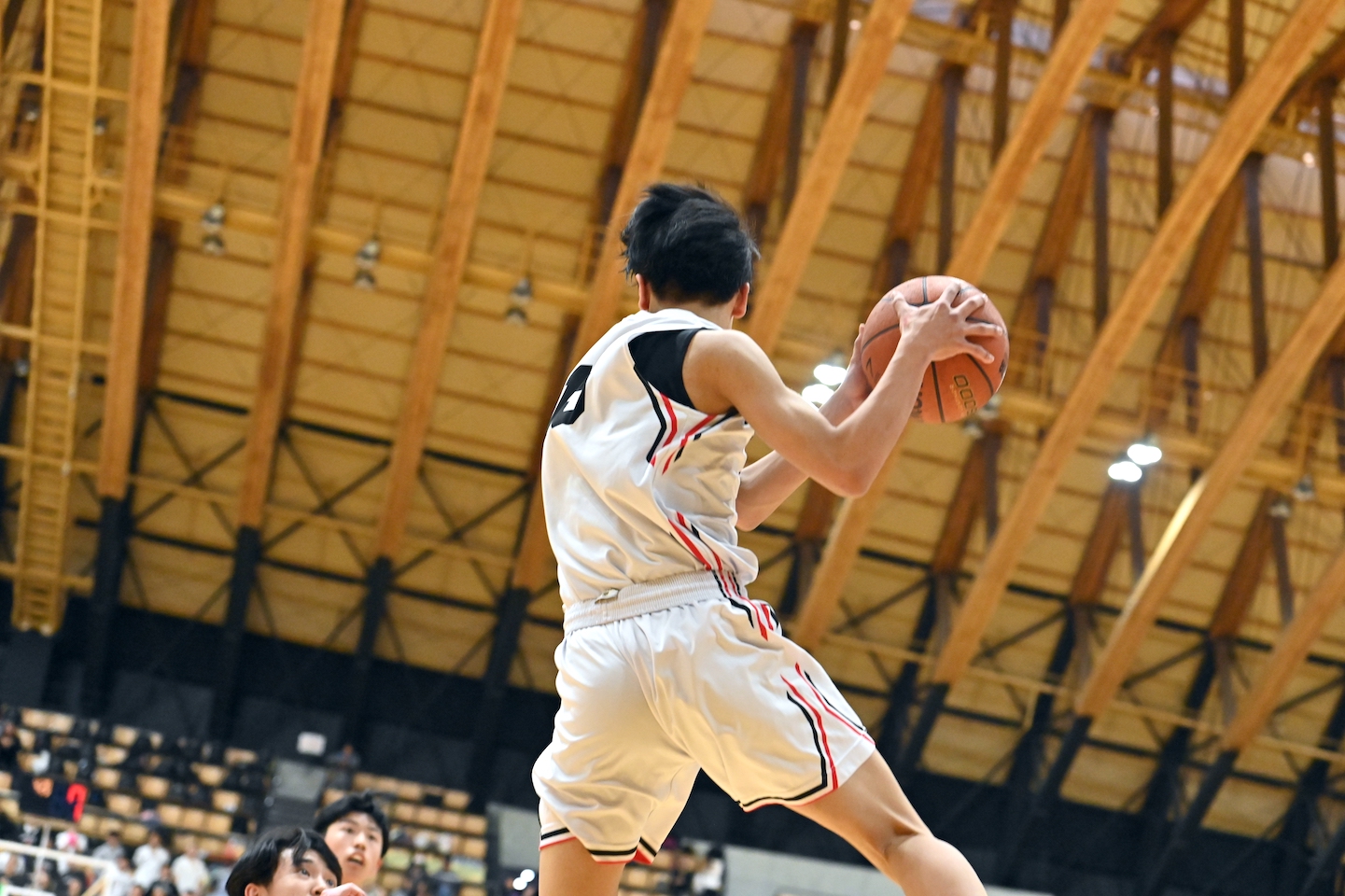県高校総体前特集　バスケットボール男子（３）大分上野丘　積み上げた力で次の扉を開く　【大分県】