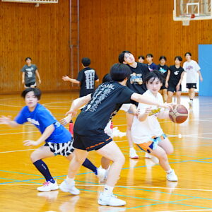 ウインターカップへの道　注目校を徹底紹介　女子（１）明豊　連覇より目の前の一勝　【大分県】