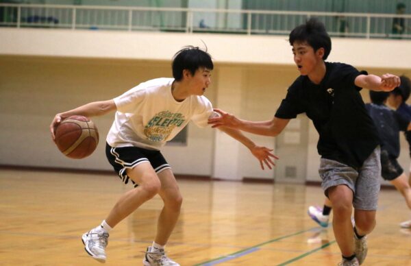 ウインターカップへの道　注目校を徹底紹介　男子（３）大分舞鶴　伝統校復活へ若き力が躍動　【大分県】
