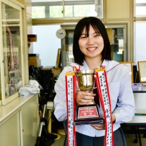 大分商業高校珠算部　川野莉緒（３年）　先輩の涙を力に変えて　受け継いだ思いを後輩へ　【大分県】