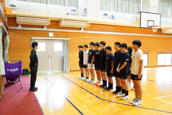 春高への切符は譲らない！　男子シード４校の挑戦　竹田　無名から強豪へ、進化は続く　【大分県】