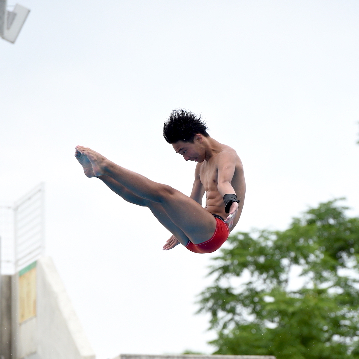 2018県高校総体レポート（飛び込み競技・男女）　  高い次元で演技を見せた３人、全国での活躍を期待