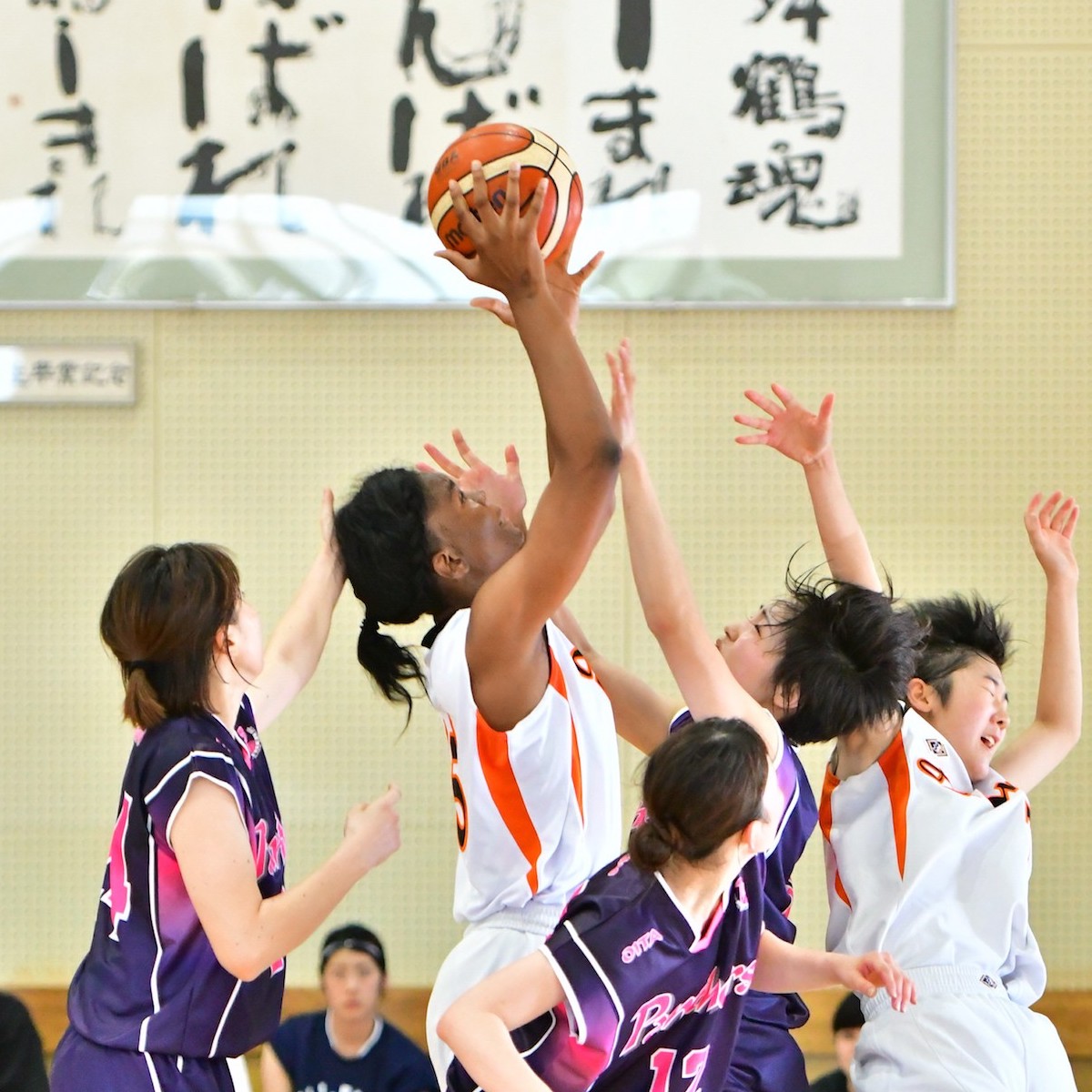 天皇杯・皇后杯全日本バスケ　女子は藤蔭高校が県代表の座を射止める