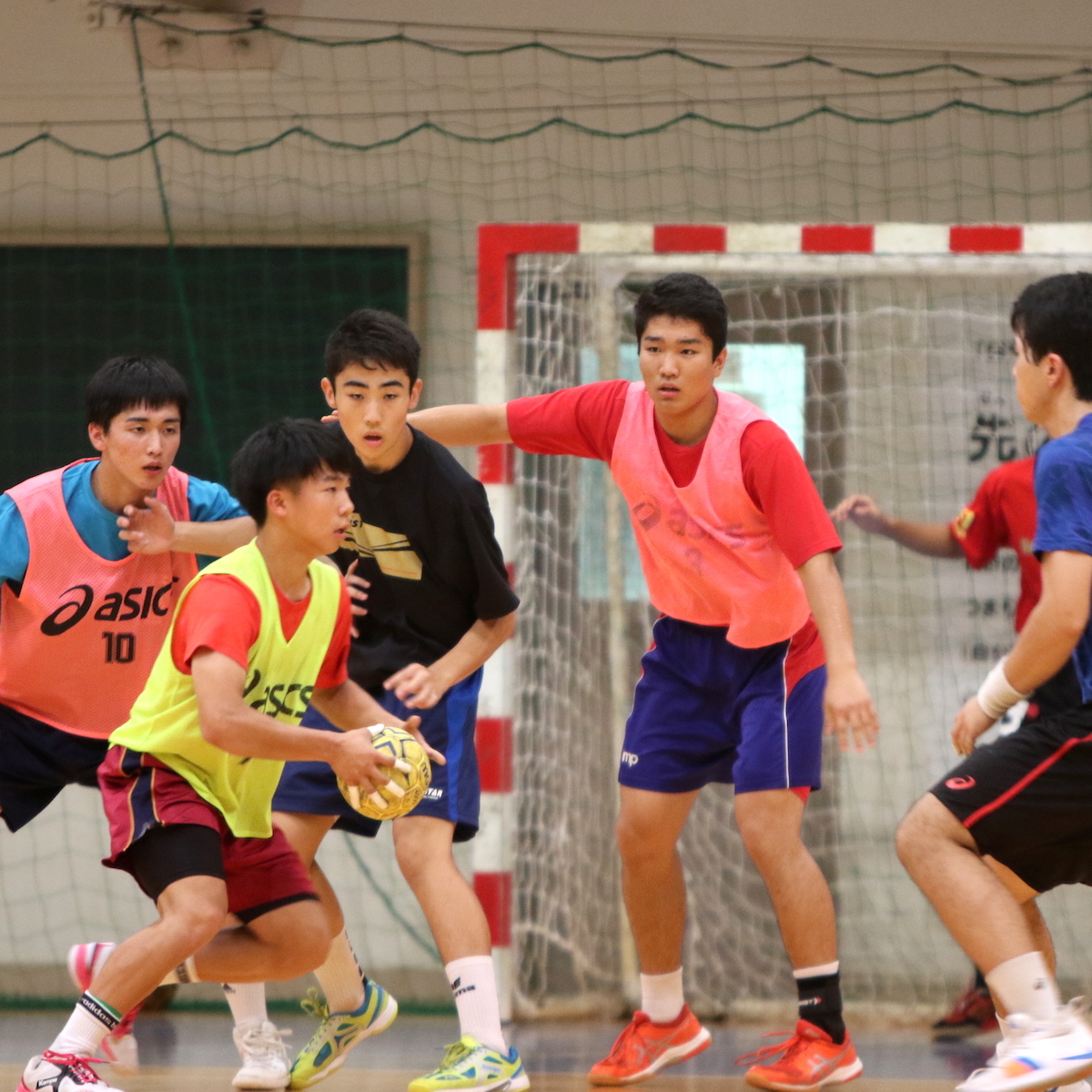 ハンドボール少年男子　大分雄城台と大分の最強タッグで日本一を目指す