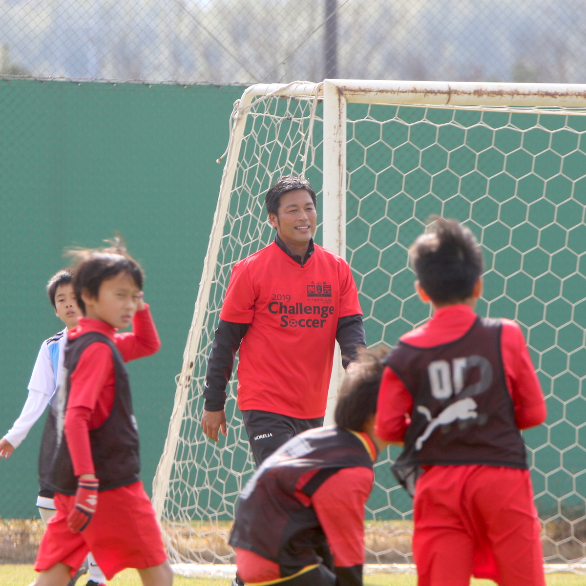 元日本代表サッカー選手が集い「スキルアップ教室」開催