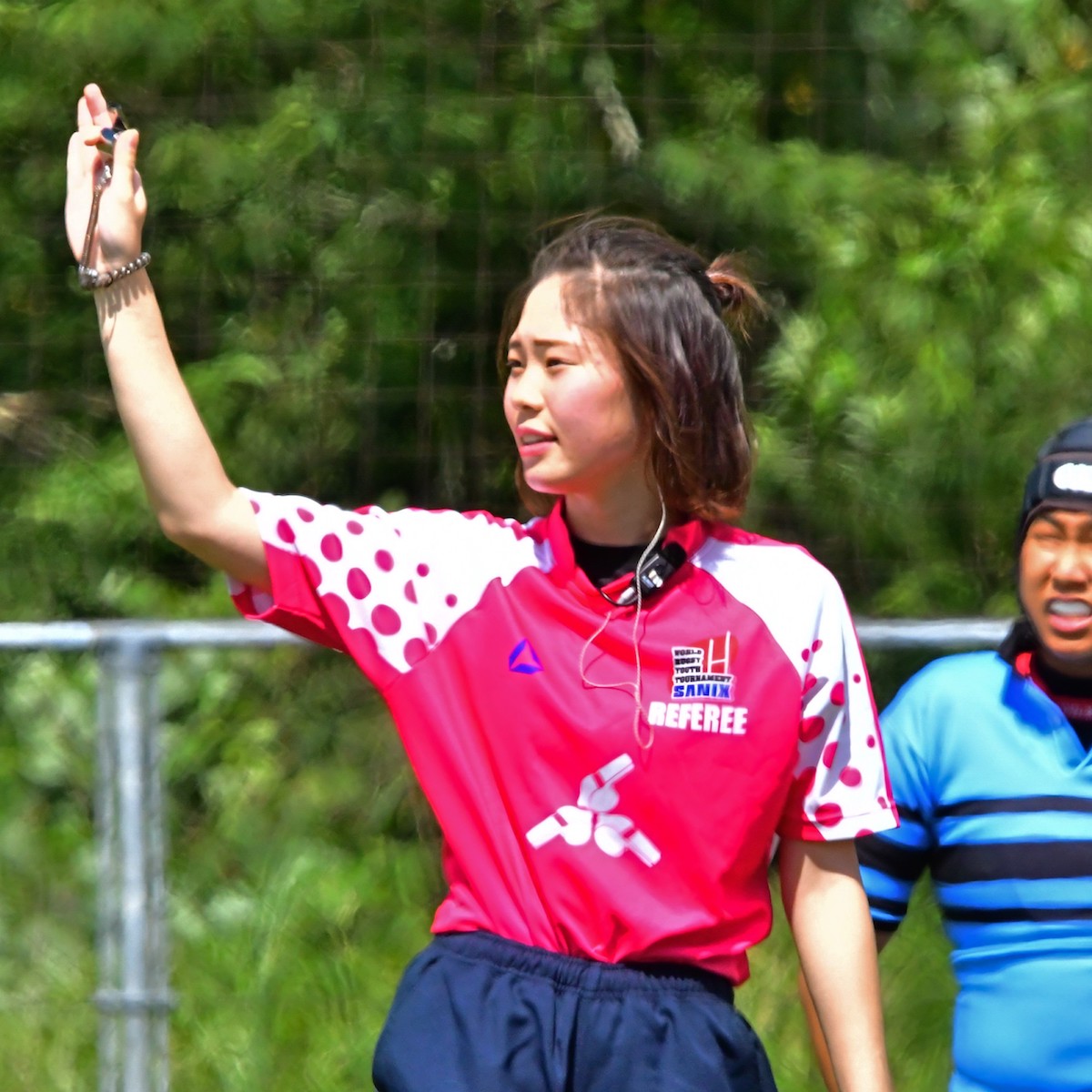 ラグビーW杯開催　女性レフェリー　杉本爽（県立芸術文化短期大学１年）