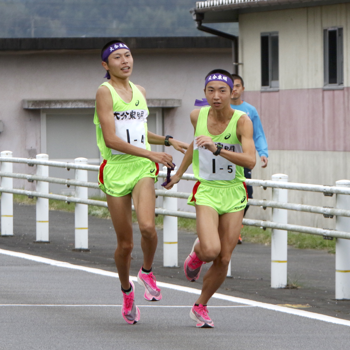県高校駅伝競走大会　男子・大分東明が県新で９連覇