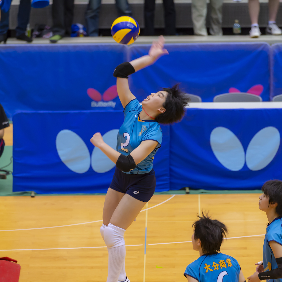 【動画】高校女子バレー 6年連続決勝で涙をのんだ大商