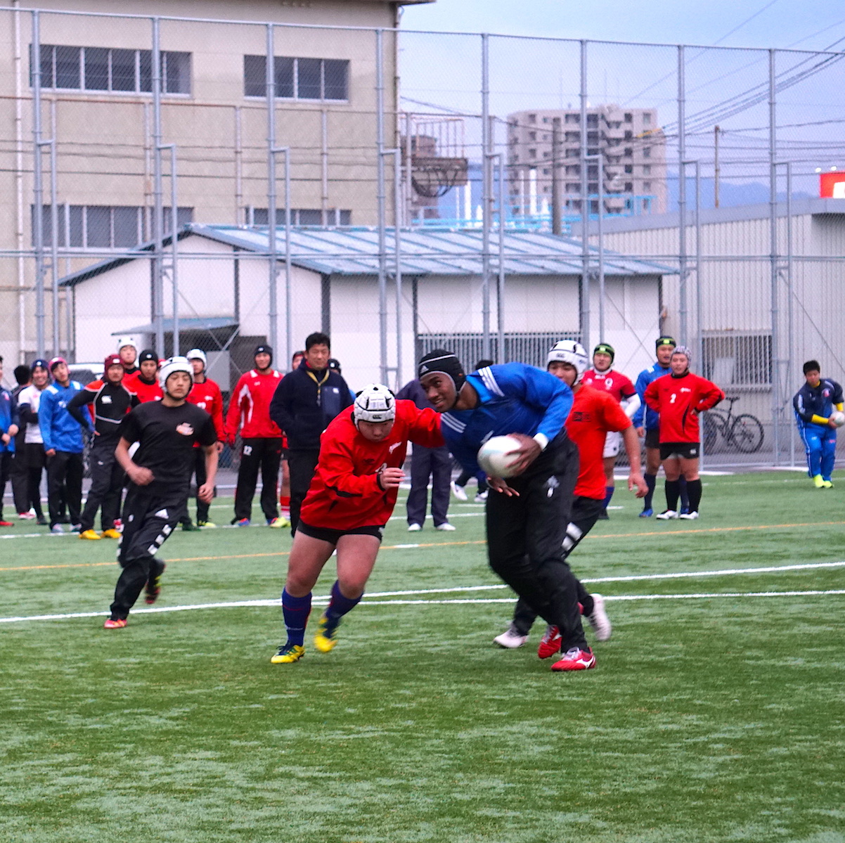 全国高校ラグビー大会　初舞台も気負わず楽しむ大分東明