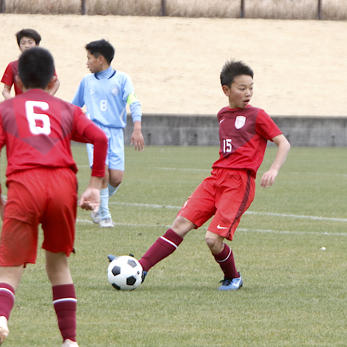 県少年サッカー大会　カティオーラが逆転で優勝飾る