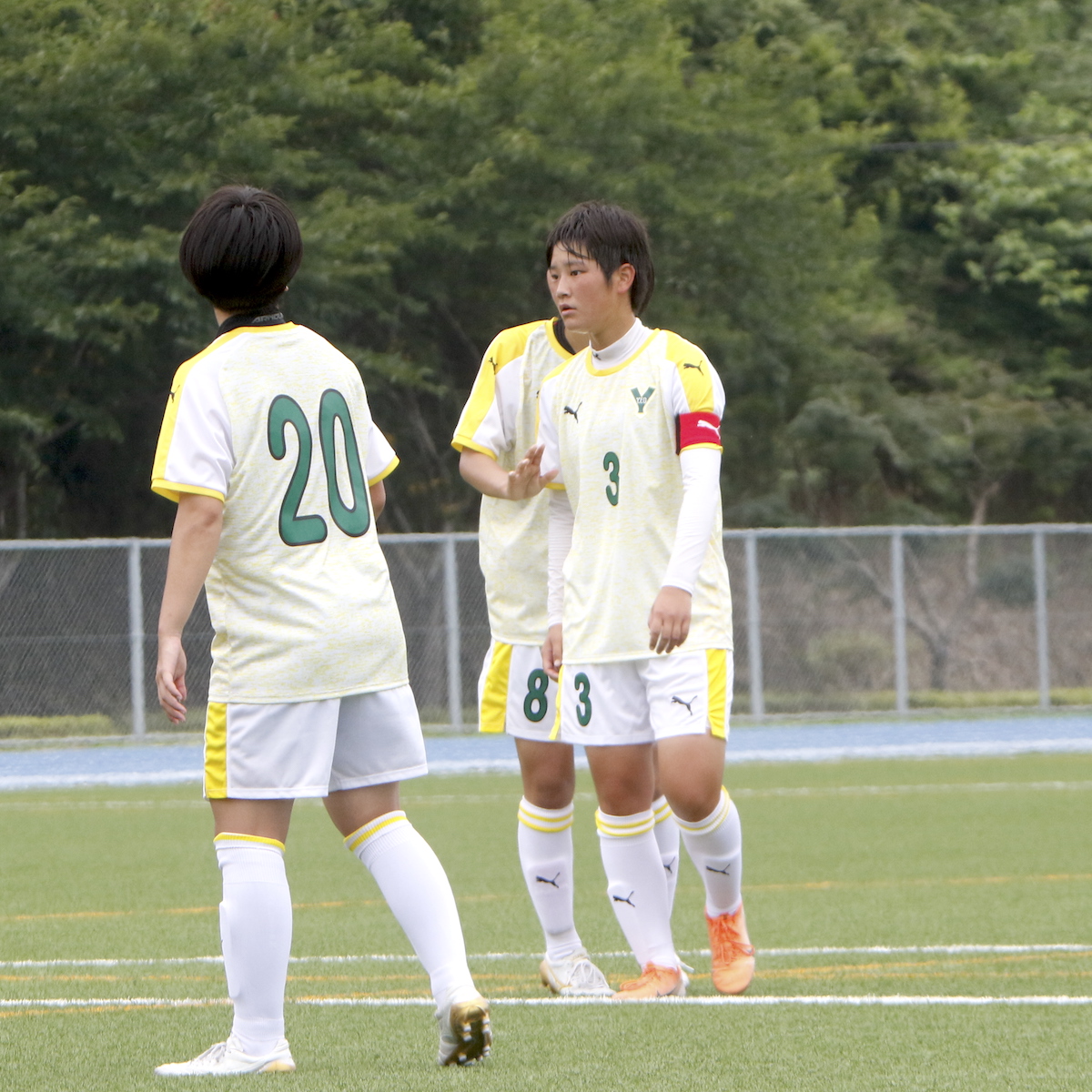 #スポーツのチカラ　県高校総体　サッカー女子　サッカーができる喜び爆発、柳ケ浦が13得点で大勝