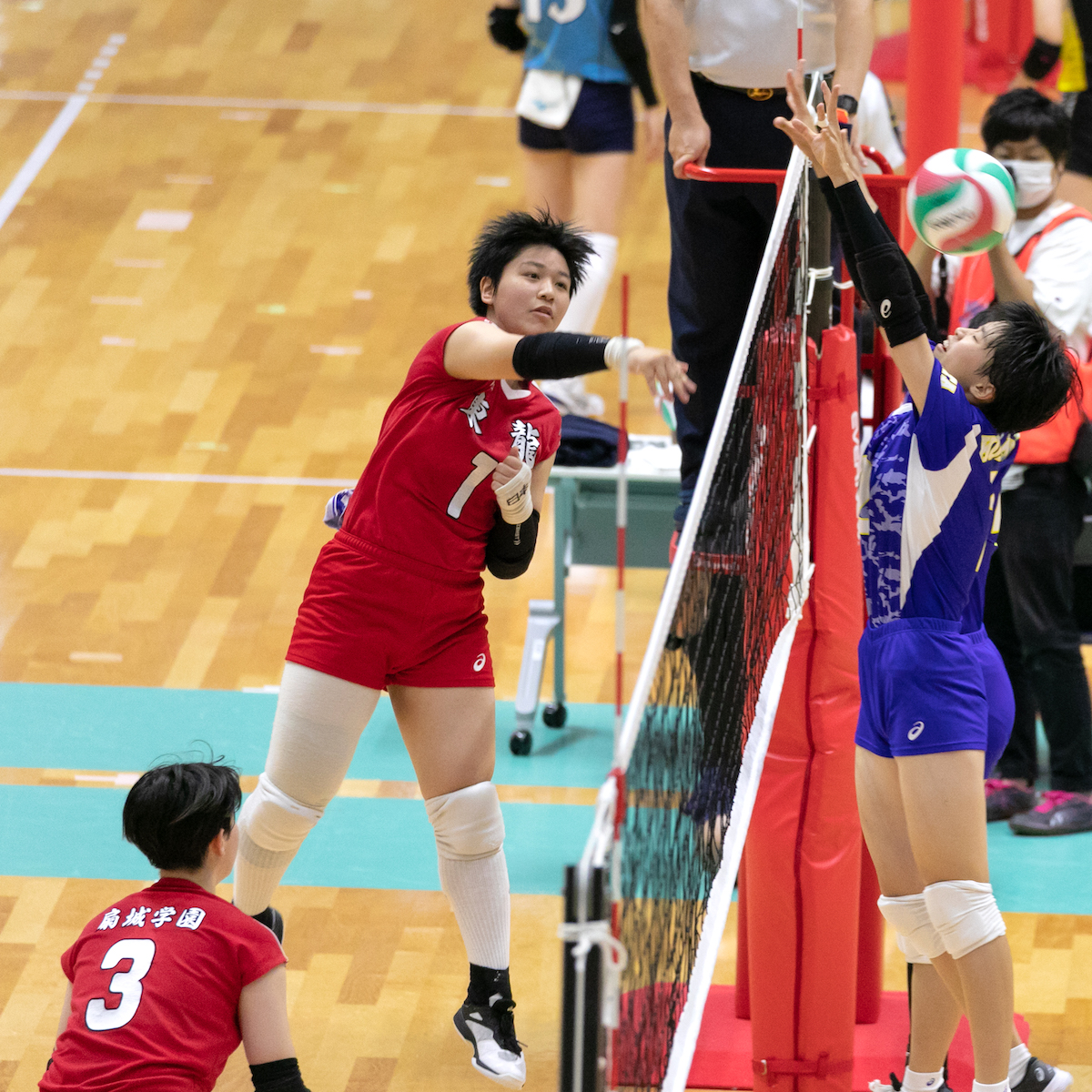 コートを彩る３年生　ライバルはこの選手です！　バレー女子編②