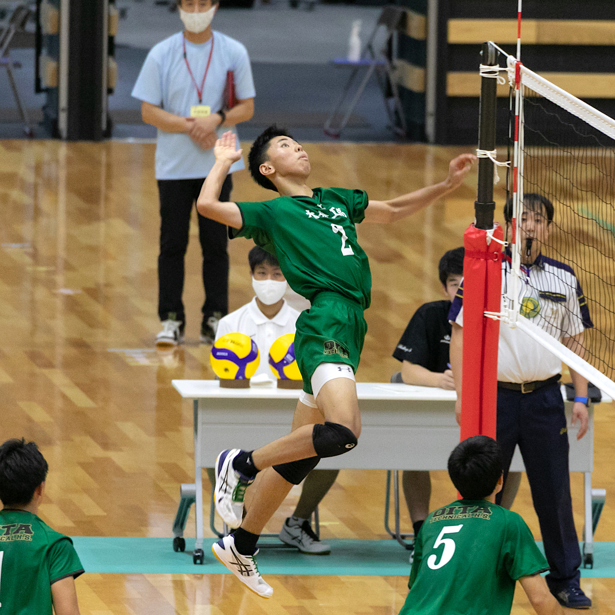 コートを彩る３年生　ライバルはこの選手です！　バレー男子編②