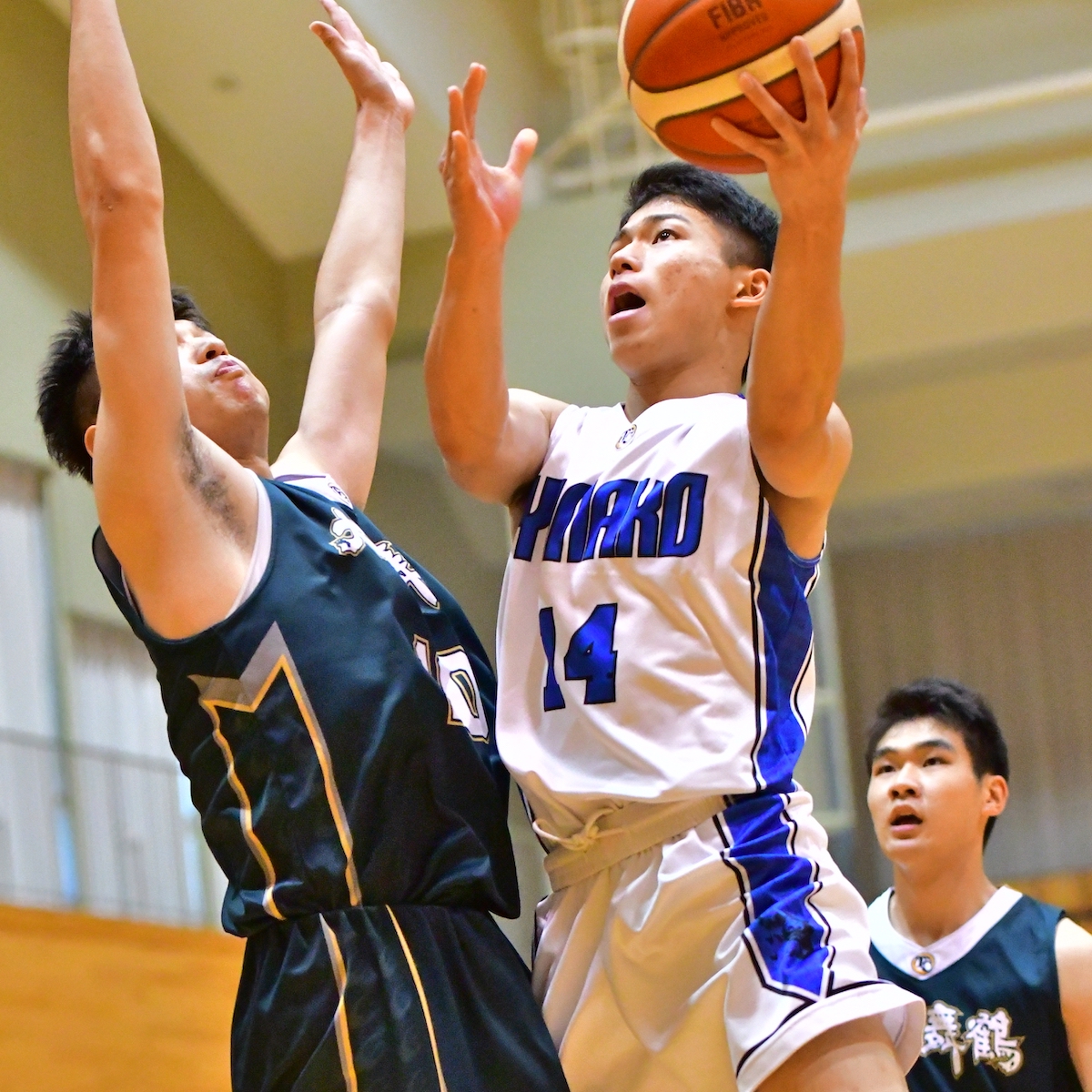 ウインターカップ バスケ男子県予選　強い気持ちと巧みな守備で柳ケ浦が３年ぶりの優勝