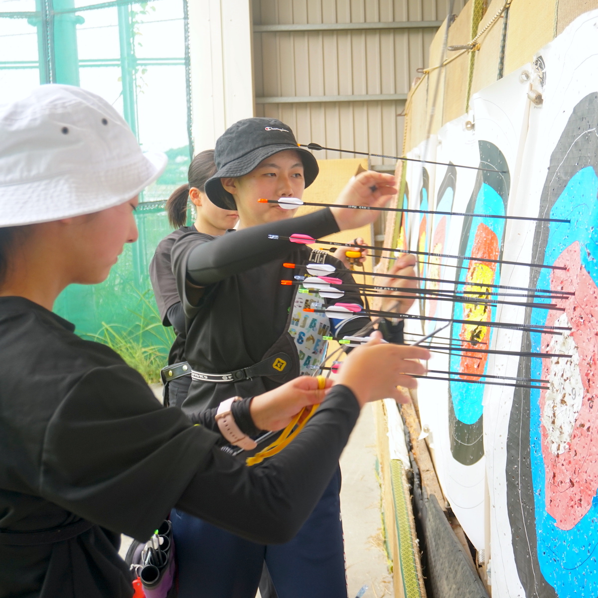 夏の主役たちvol.13　アーチェリー女子　メンタルを整え上位目指す大分東明