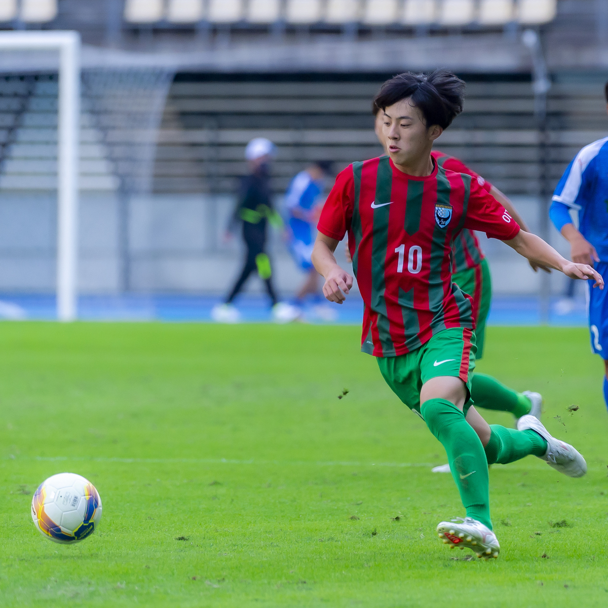 全国高校サッカー選手権県大会　勝負強さを発揮した中津東が７年ぶりの優勝