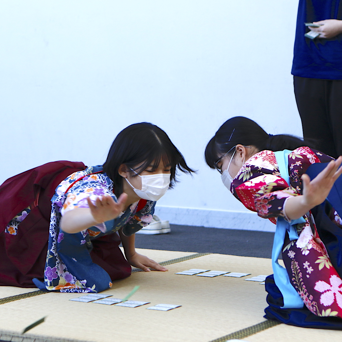 かるた甲子園を目指す中津南高校かるた部