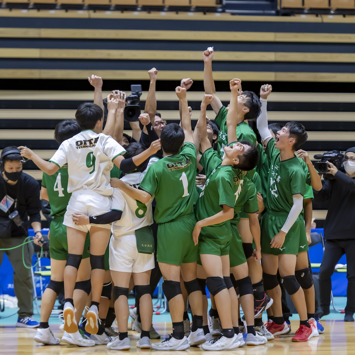 冬の全国大会特集　バレーボール男子　万全に準備し初戦に臨む大分工業