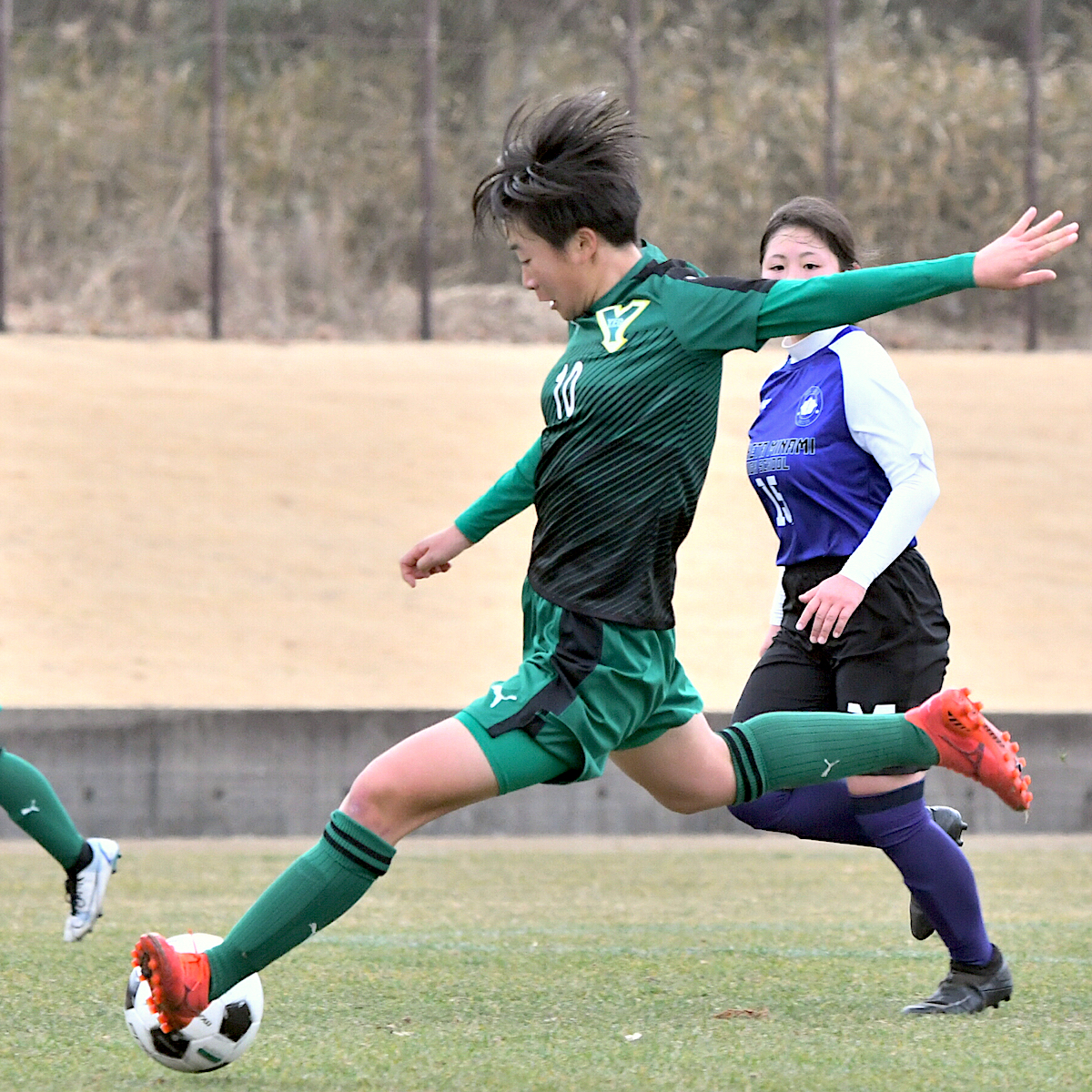 主将奮闘記　柳ケ浦高校サッカー部　松木葵　「チームの勝利への力となる選手になる」