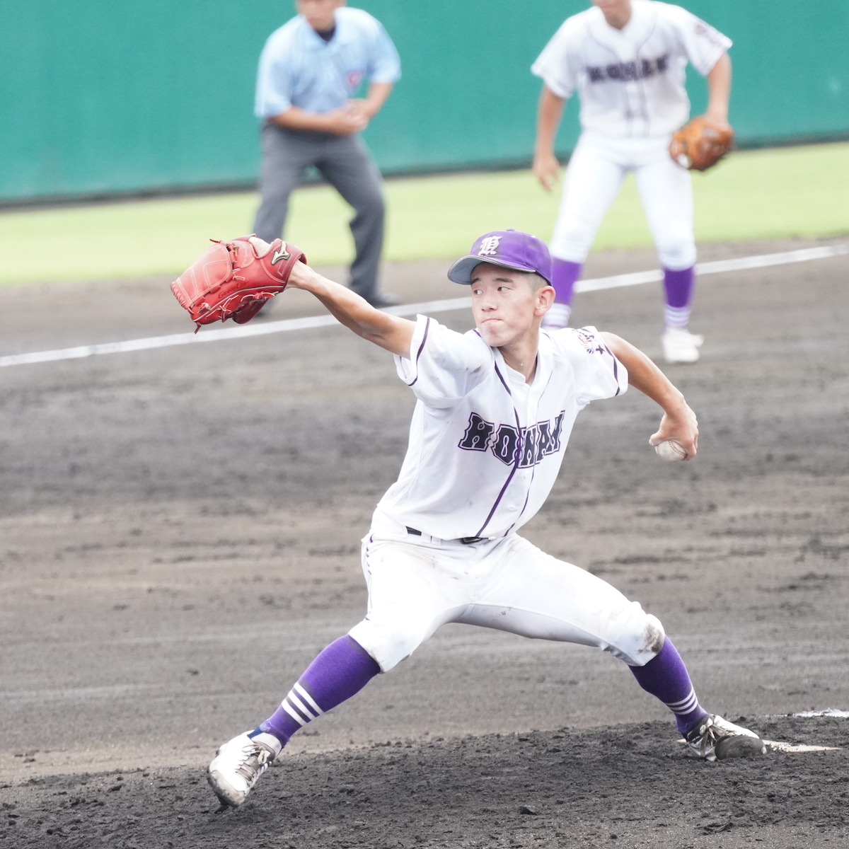 高校野球　佐伯豊南が初回に打者一巡の猛攻で、今大会白星一番乗り