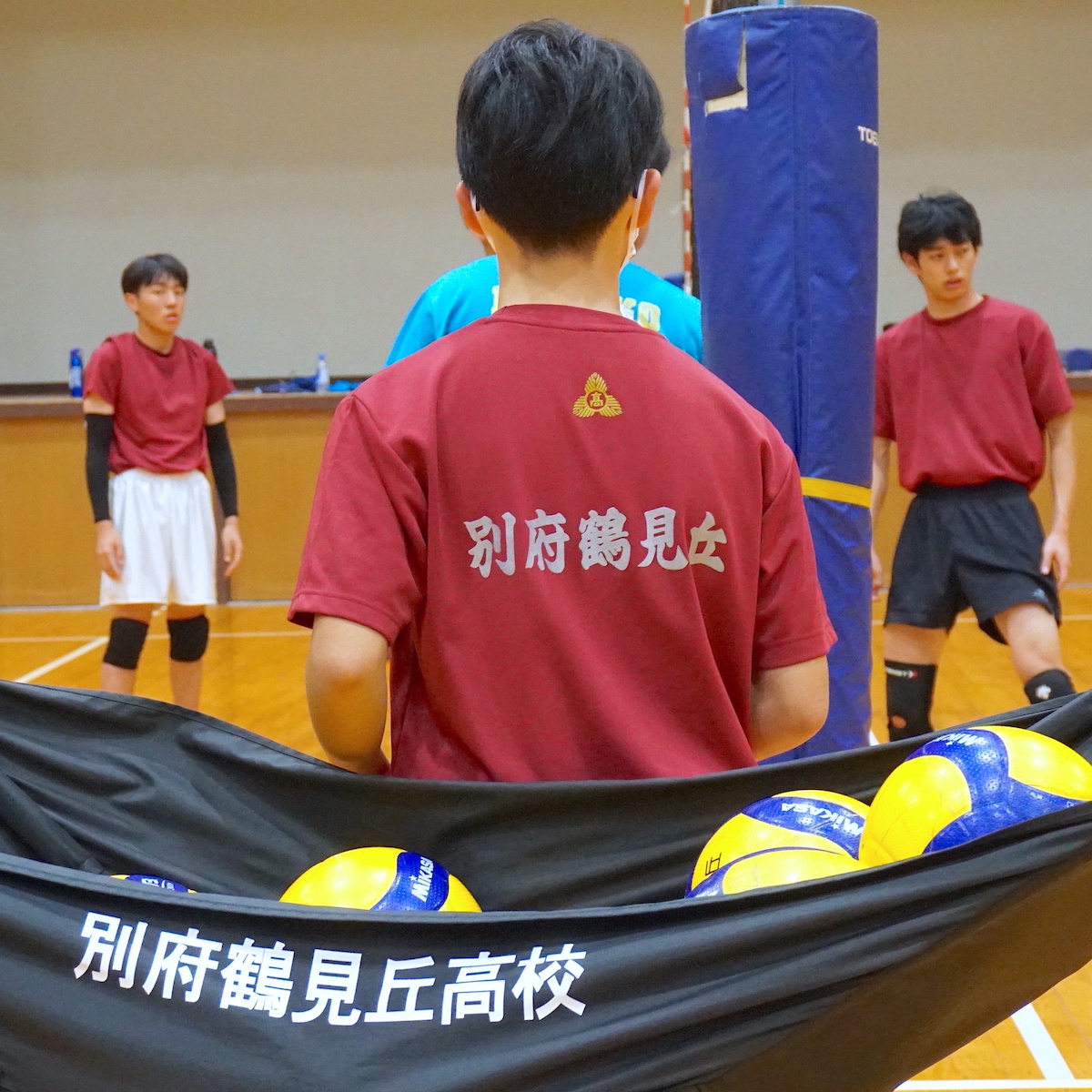 春の高校バレー県予選特集　バレーボール男子（３）　ベスト4陥落の悔しさを晴らす別府鶴見丘　【大分県】