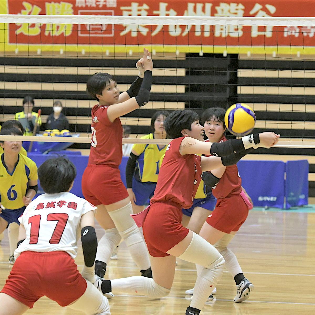 県高校総体前特集　バレーボール女子（１）　３年生が屋台骨となる東龍は今年も強い　【大分県】