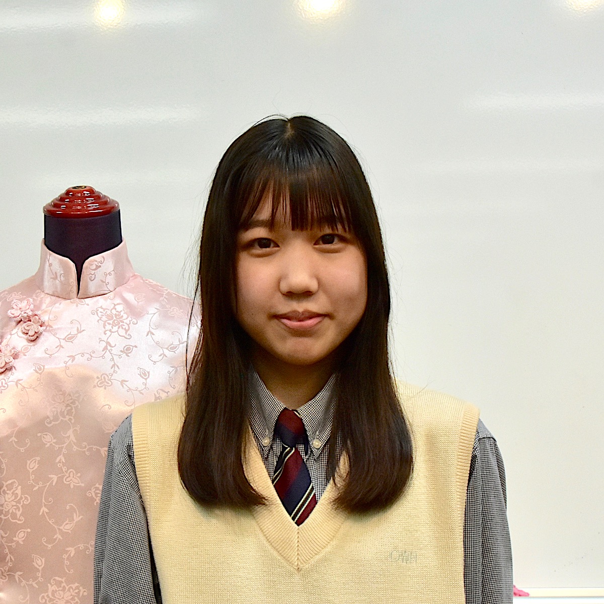 大分西高校家庭部・被服部　大坪かれん（３年）　file.656
