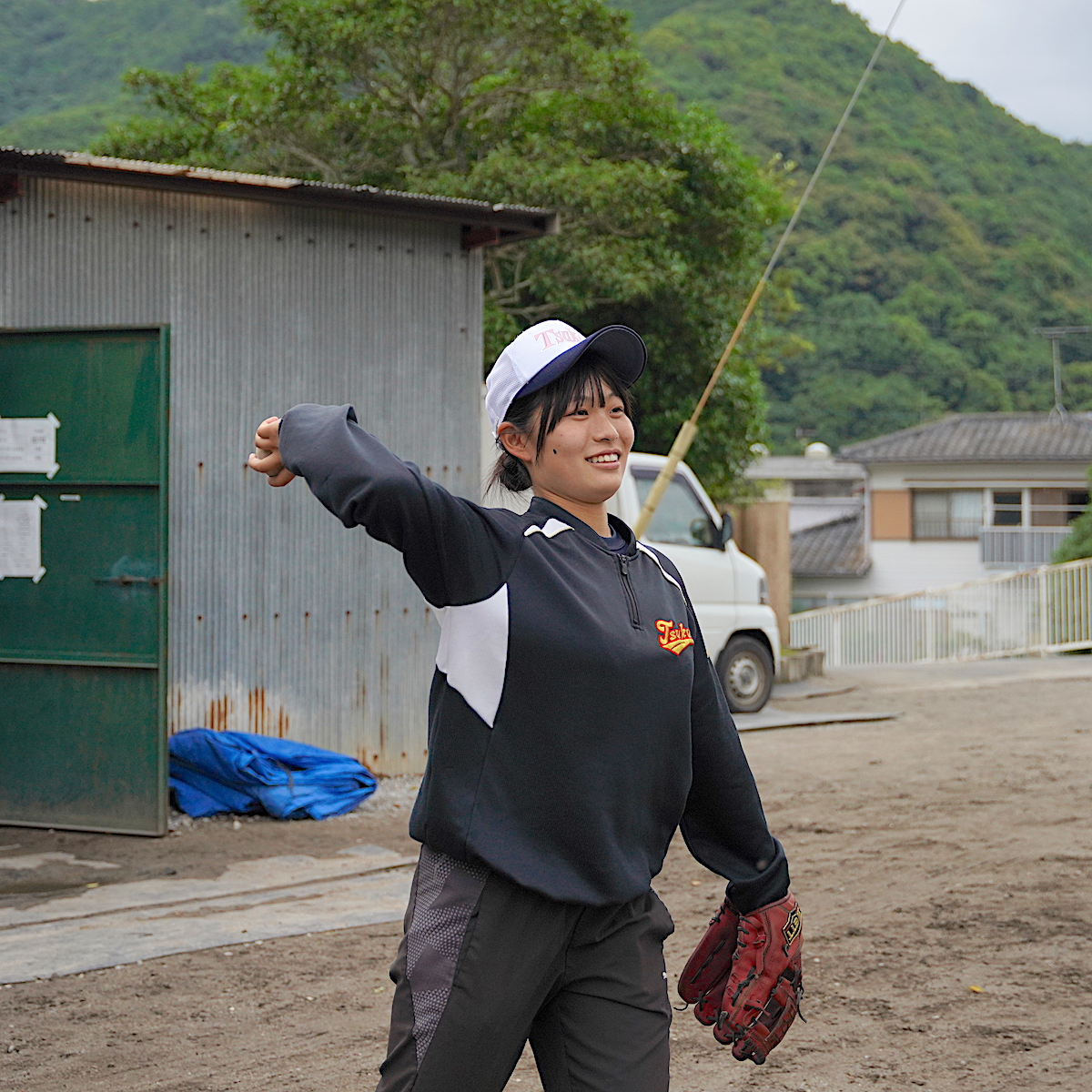 マネージャー戦記　笑顔で楽しく白球を追う姿を見届けたい　高浜美月（津久見３年）　【大分県】