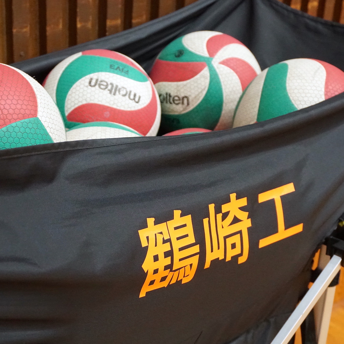 春の高校バレー県予選前特集　男子（２）　団結力で４強の壁を破り、頂点を目指す鶴崎工業　【大分県】