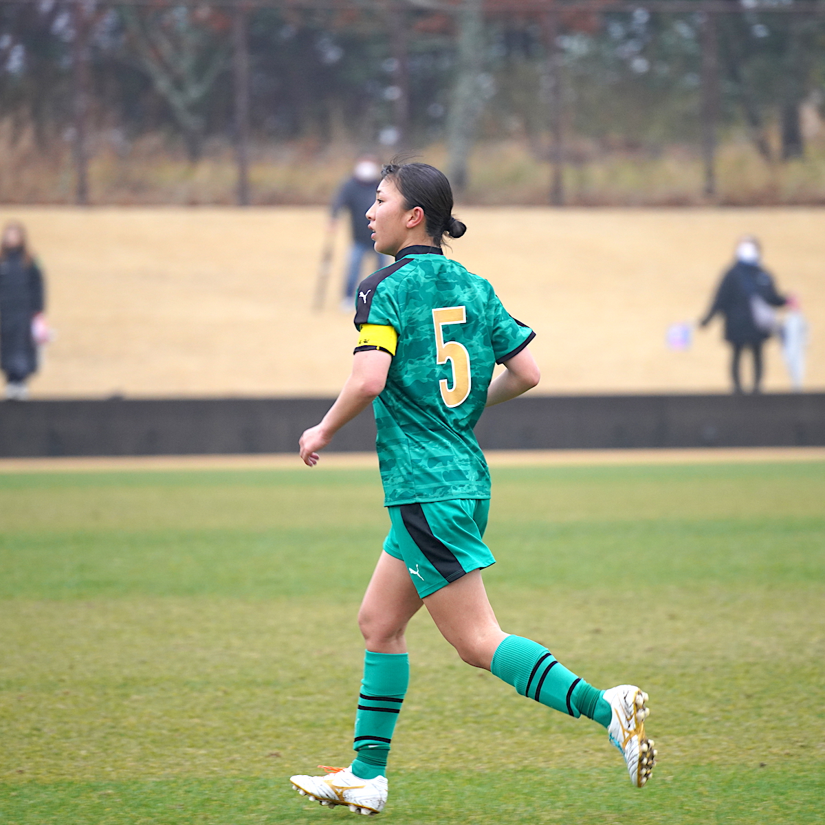 主将奮闘記　柳ケ浦高校サッカー部　高松芹羽（２年）　【大分県】