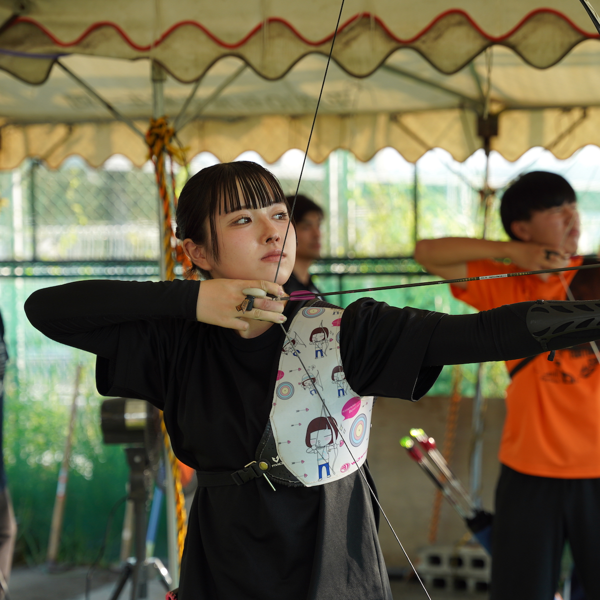 夏の主役たち⑫　アーチェリー女子　それぞれの思いを形にして日本一を目指す大分東明　【大分県】