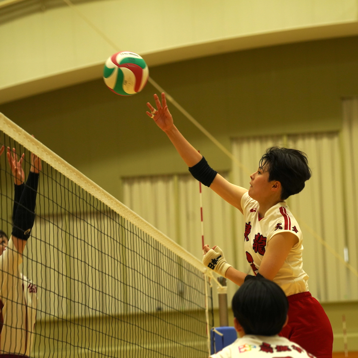 全国高校総体　バレーボール女子　東九州龍谷が苦しみながらも決勝トーナメント進出　【大分県】