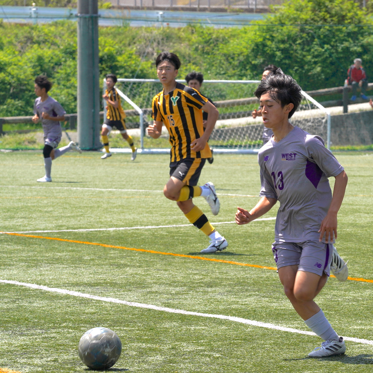 県高校総体前特集　サッカー男子（２）　攻撃的なスタイルで、躍進する大分西　【大分県】