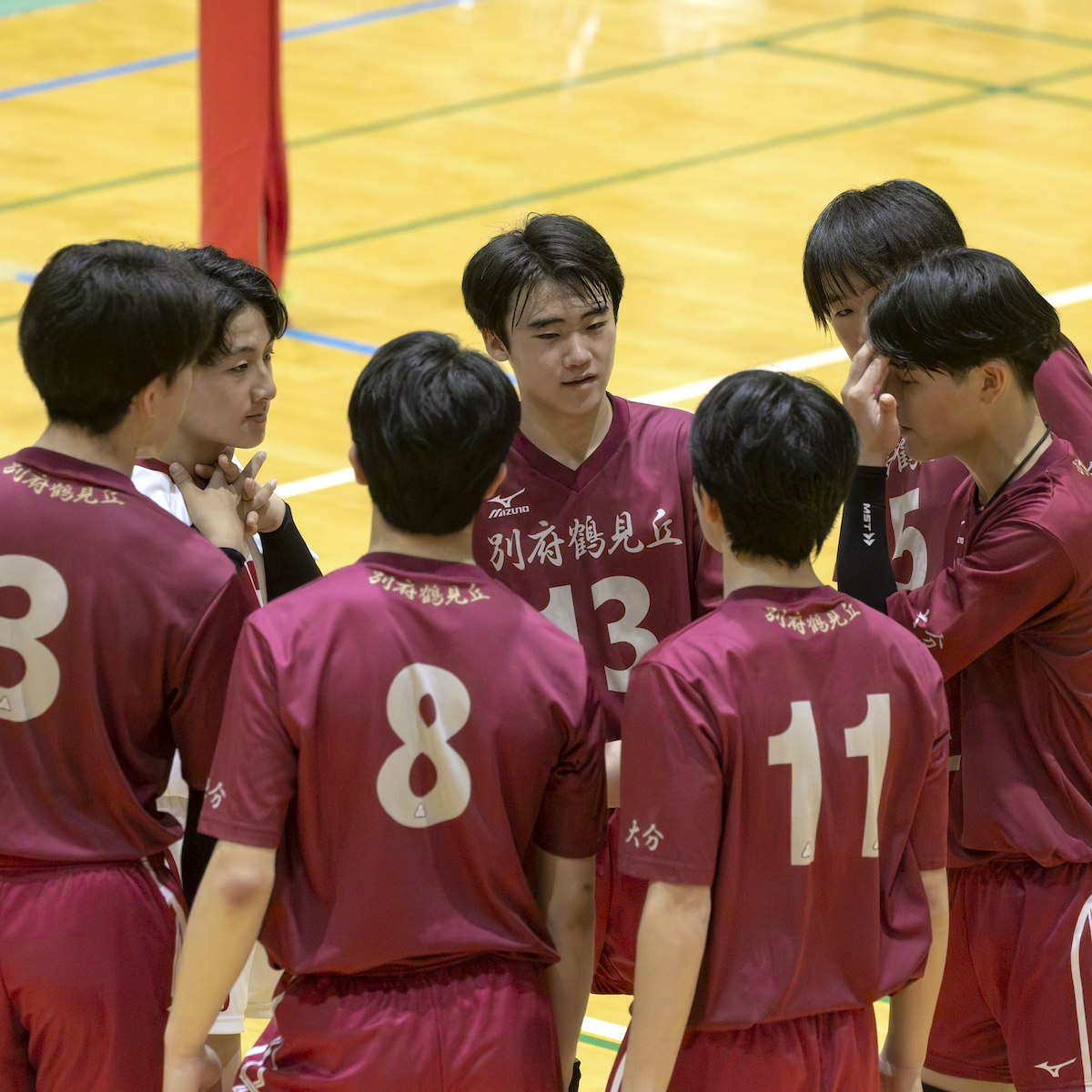 県高校総体前特集　バレーボール男子（１）別府鶴見丘　勝利は「憧れ」か、それとも「覚悟」か　【大分県】